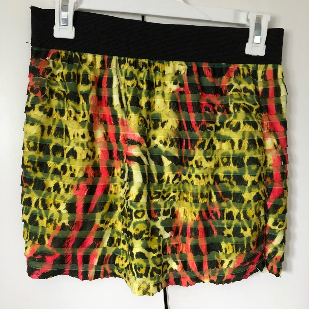 ♦️SALE♦️Yellow colorful mini skirt